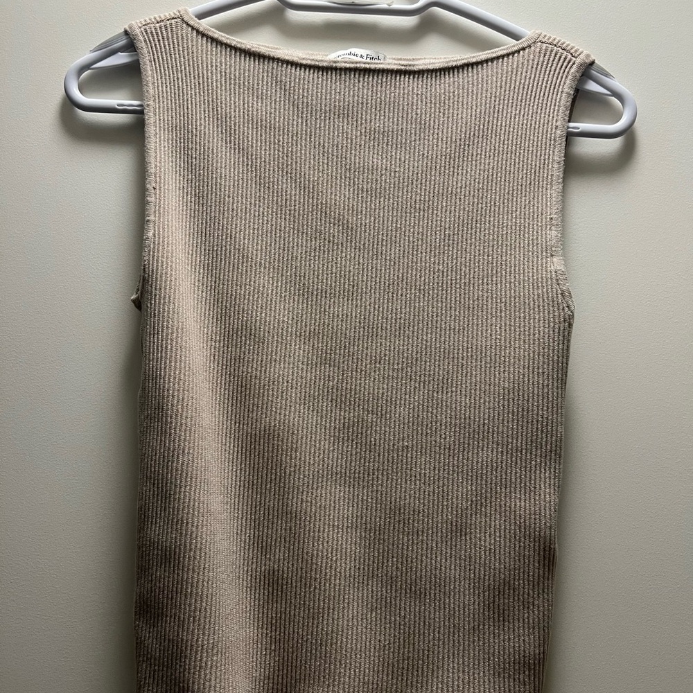 Abercrombie & Fitch Taupe Ribbed Knit Top